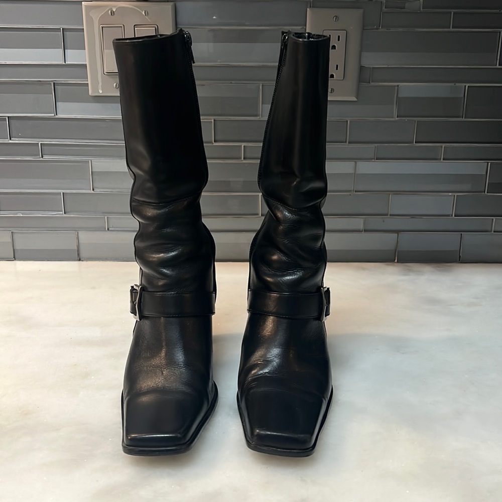 Black leather boots barely worn. Plenty of life.